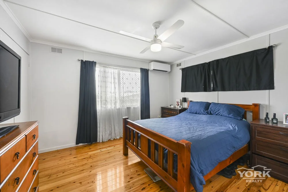 Additional image 9 of 3 McMahon Crescent, Newtown QLD 4350