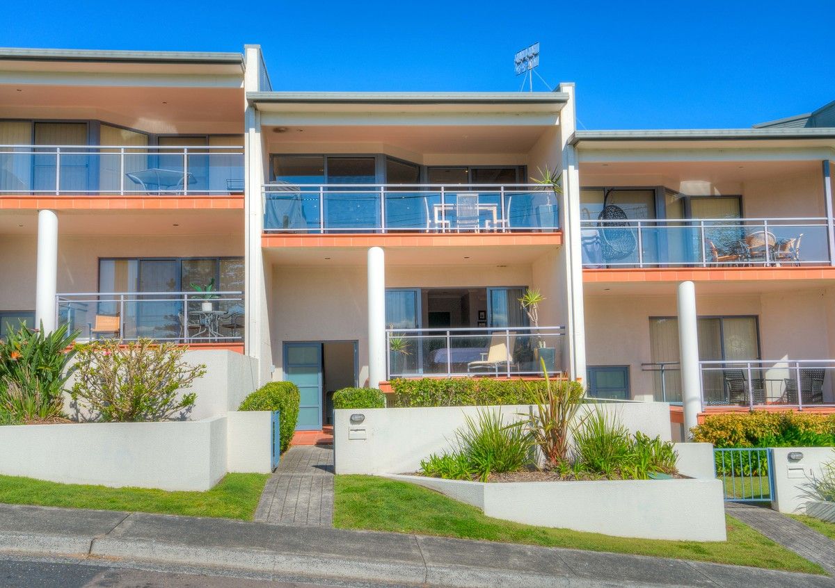 2/1 Cliff Avenue, Avoca Beach NSW 2251, Image 1