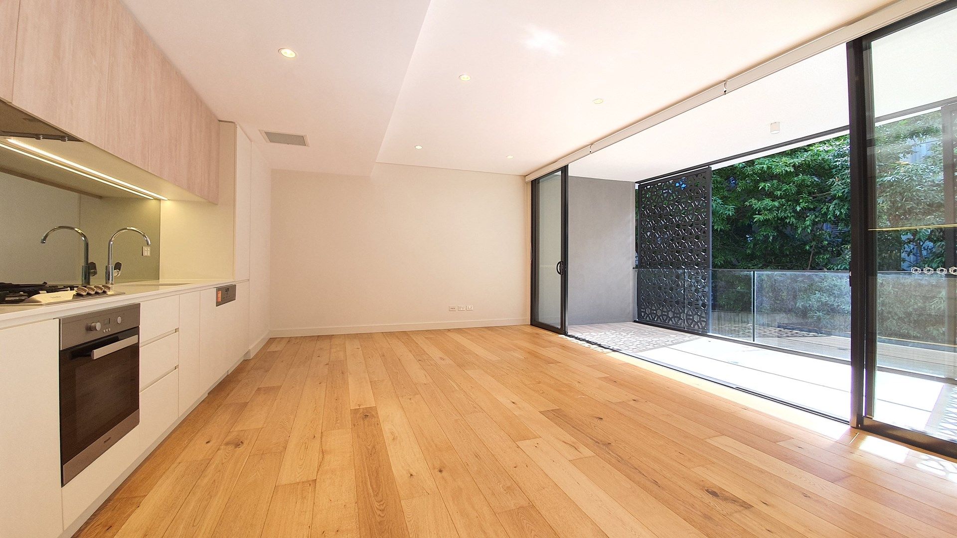 1 bedrooms Apartment / Unit / Flat in 202/50 Gordon Crescent LANE COVE NSW, 2066