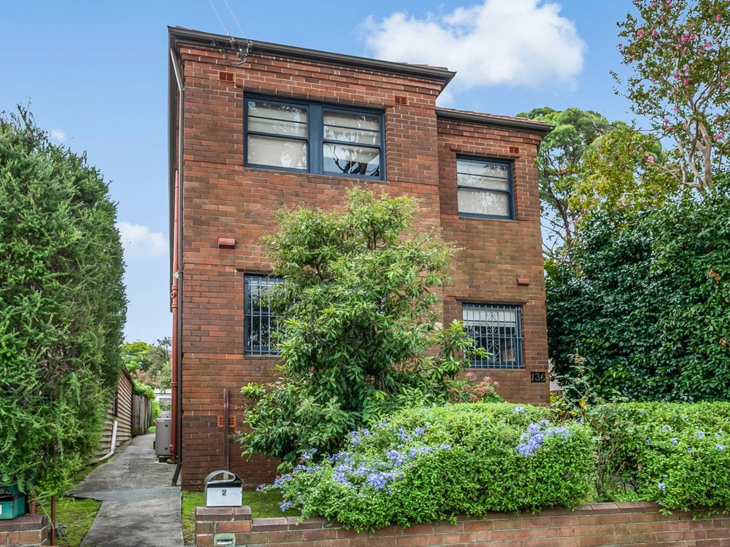 2/136 Burlington Street, Crows Nest Property History & Address