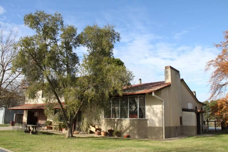 58 Byrnes Road, North Wagga Wagga Property History & Address Research