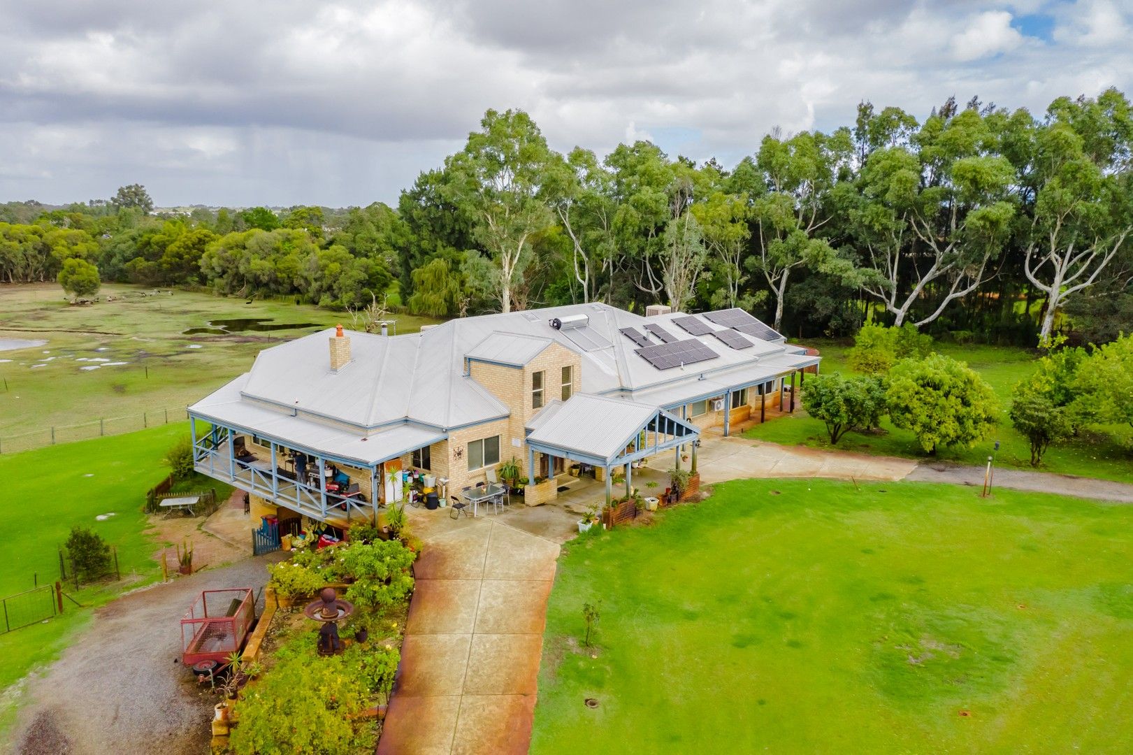 123 Park Street, Henley Brook WA 6055 Domain