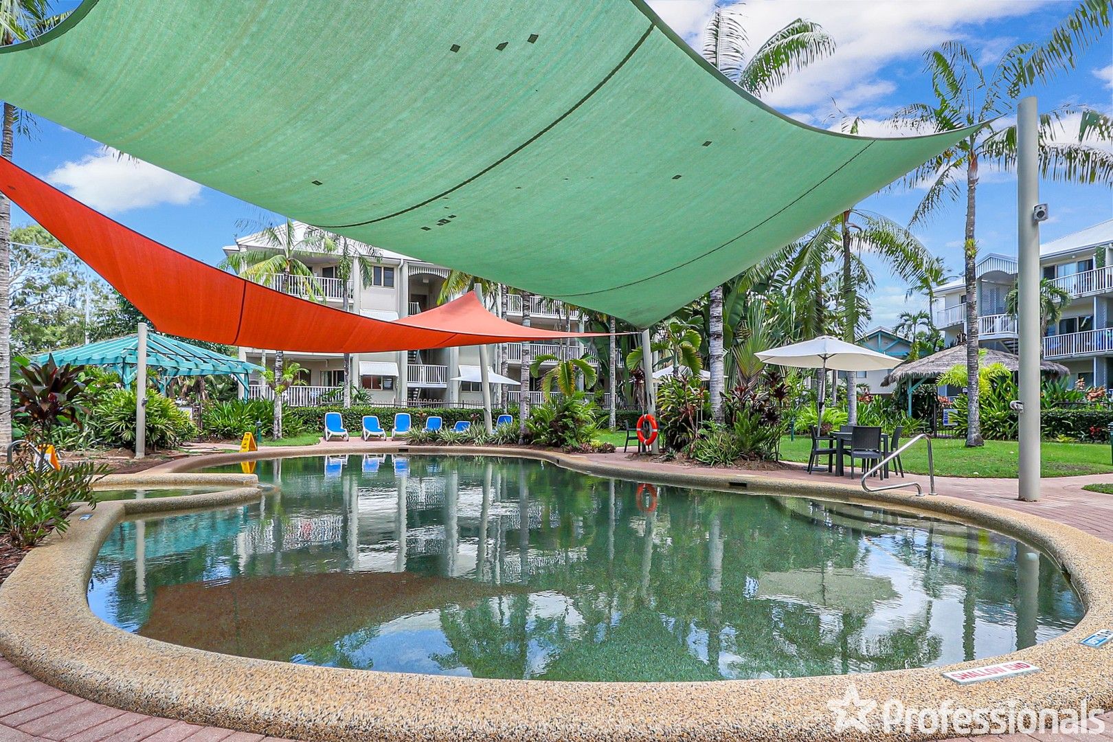 7/129-135 Oleander Street, Holloways Beach QLD 4878, Image 0