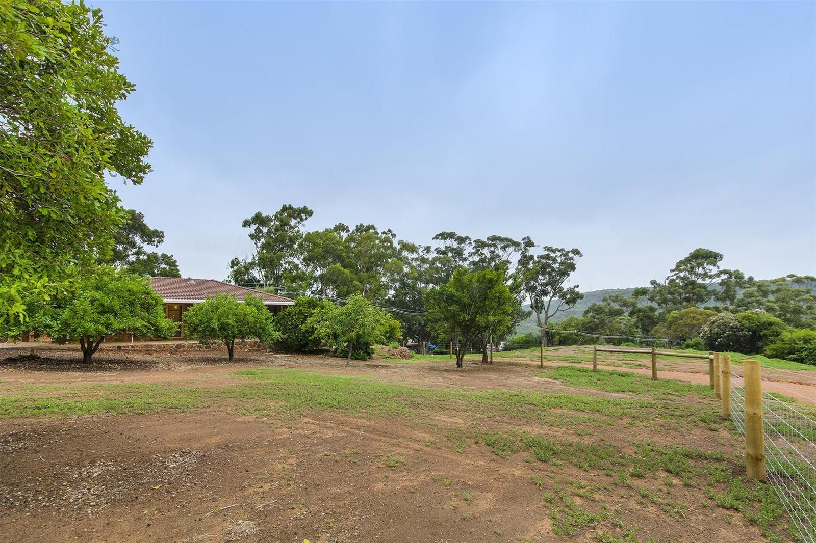 20 Peet Road, Roleystone WA 6111, Image 1