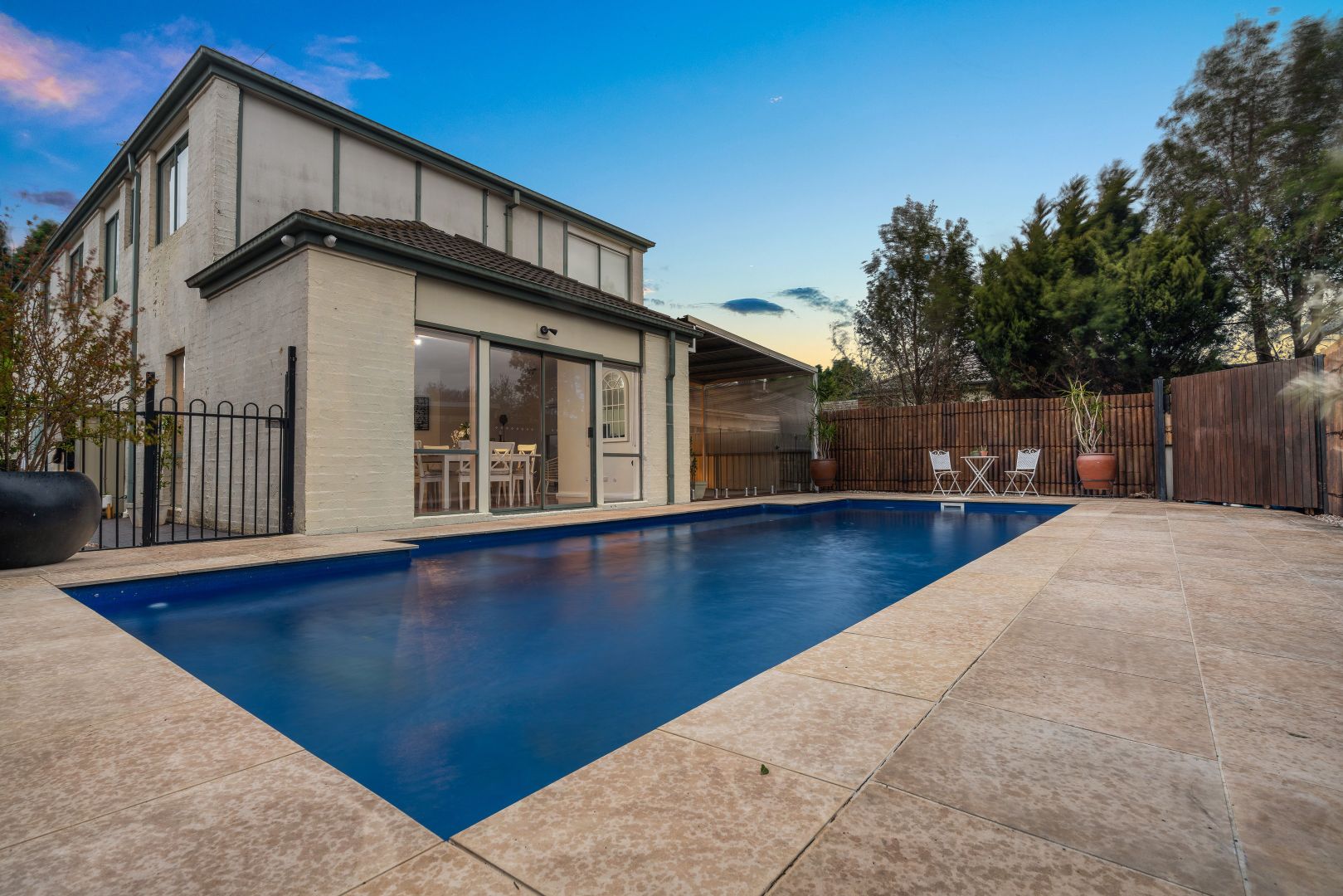 11 Barn Elms Parade, Caroline Springs VIC 3023, Image 2