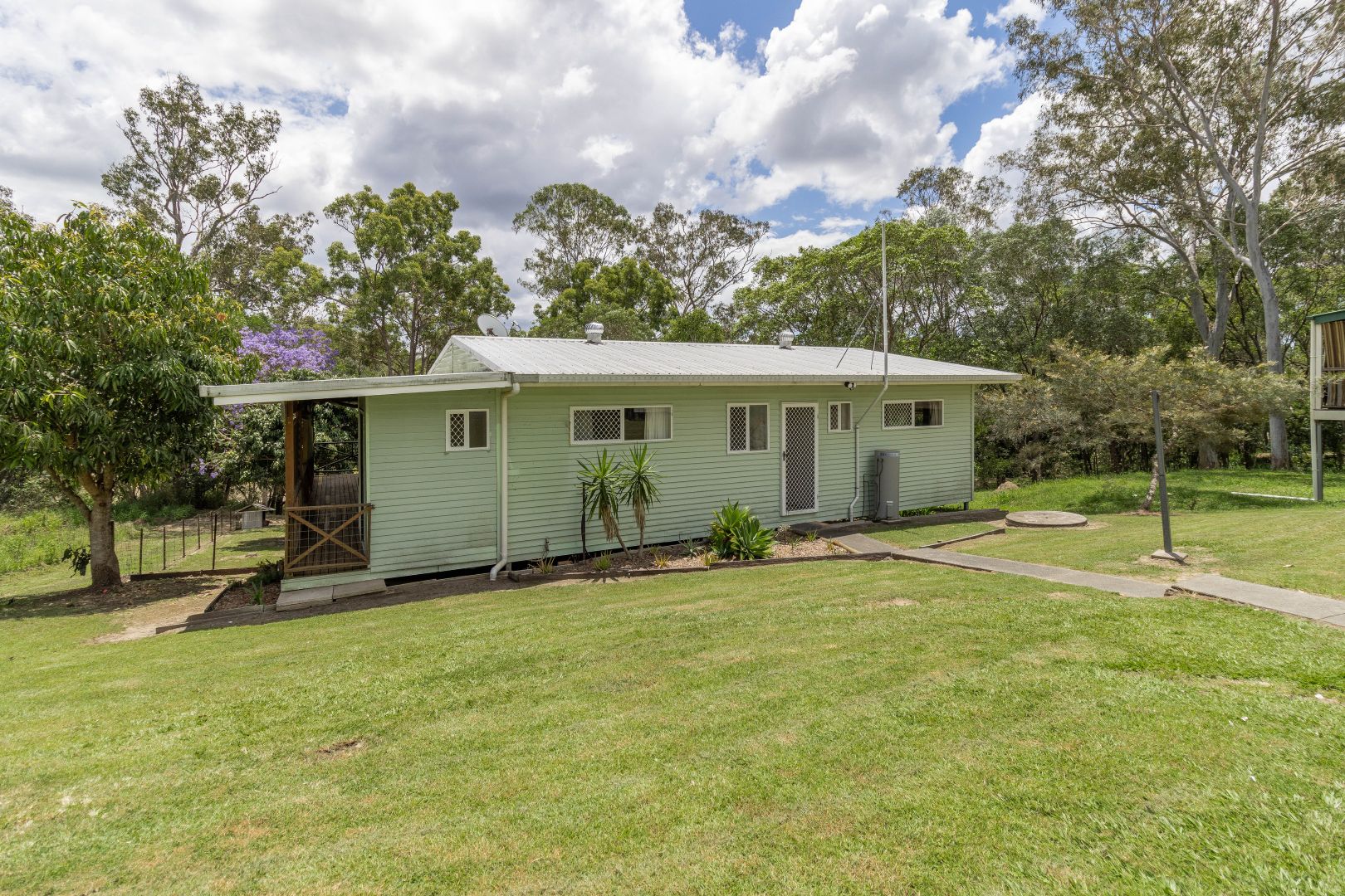 10 Newcastle Street, Burrum Town QLD 4659, Image 2