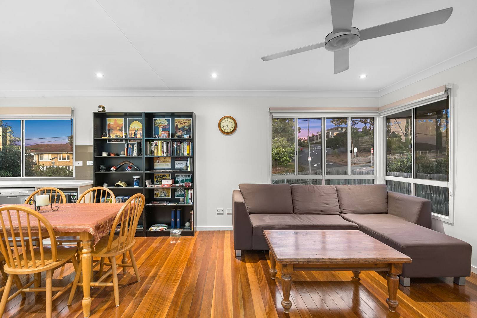 375 Newnham Road, Upper Mount Gravatt QLD 4122, Image 2