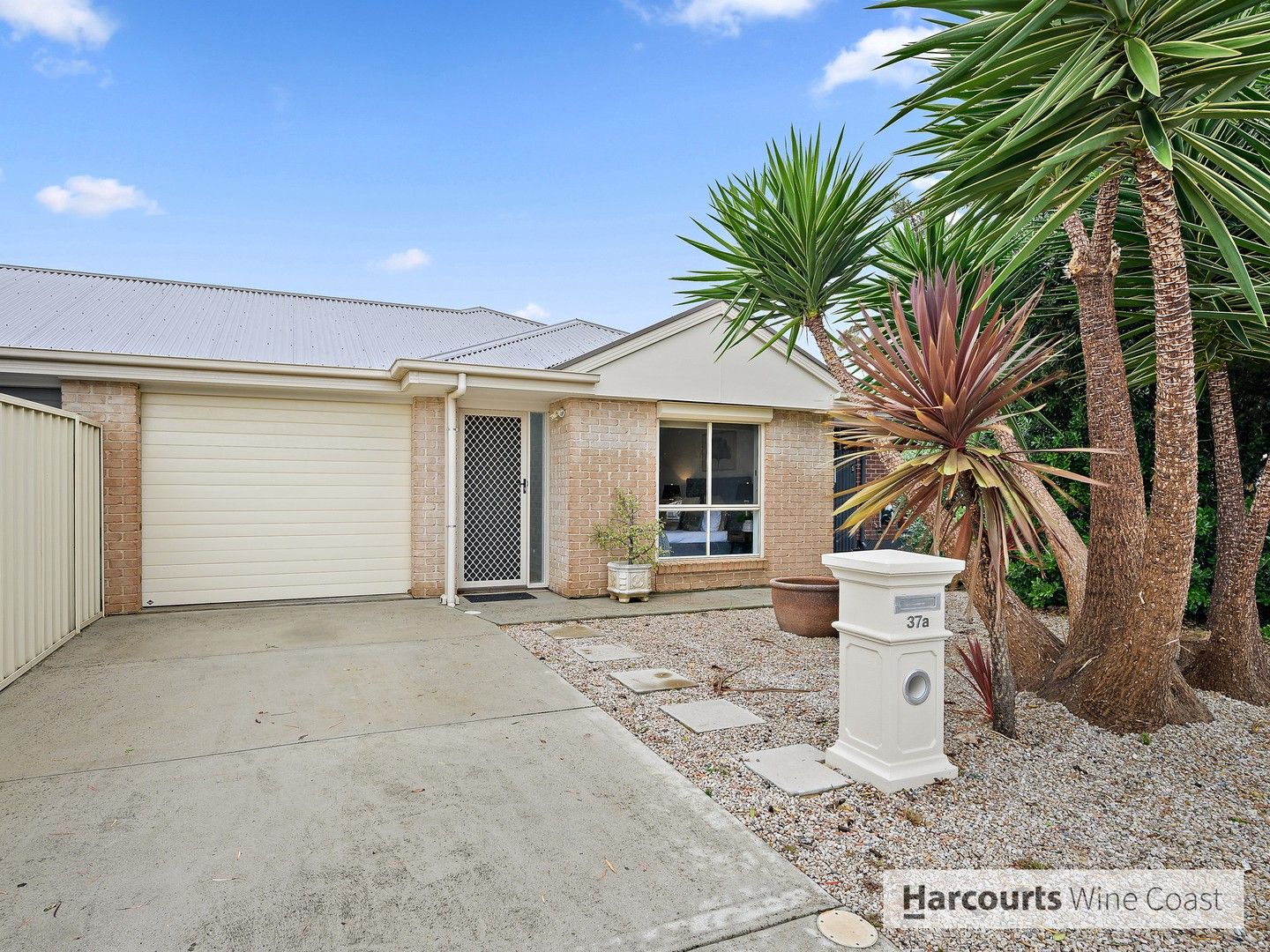 3 bedrooms House in 37A Irving Road ALDINGA BEACH SA, 5173