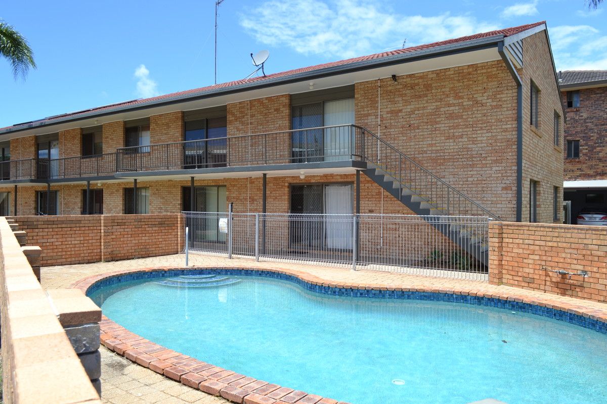 2 bedrooms Apartment / Unit / Flat in 8/12 Duet Drive MERMAID WATERS QLD, 4218