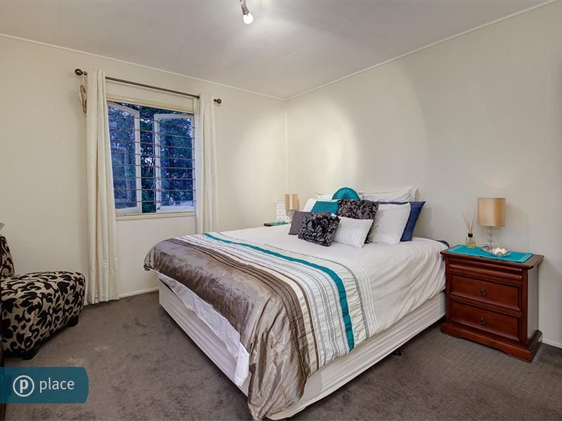 31 Kendall Street, Oxley QLD 4075, Image 2