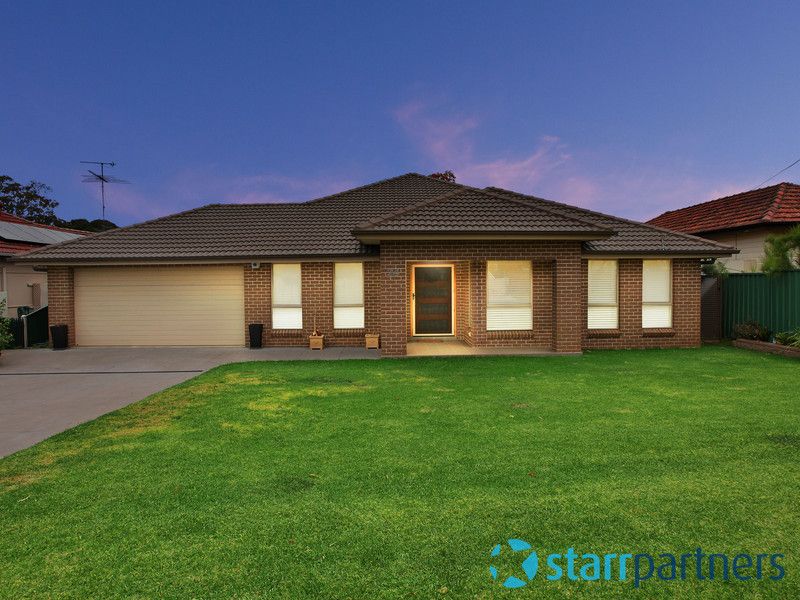 24 Wyena Road, Pendle Hill NSW 2145, Image 0
