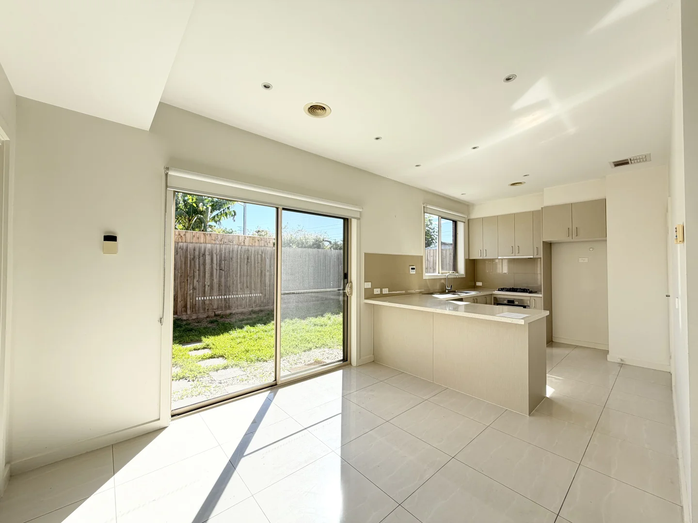 Additional image 2 of 3/5 Worsley Avenue, Clayton South VIC 3169