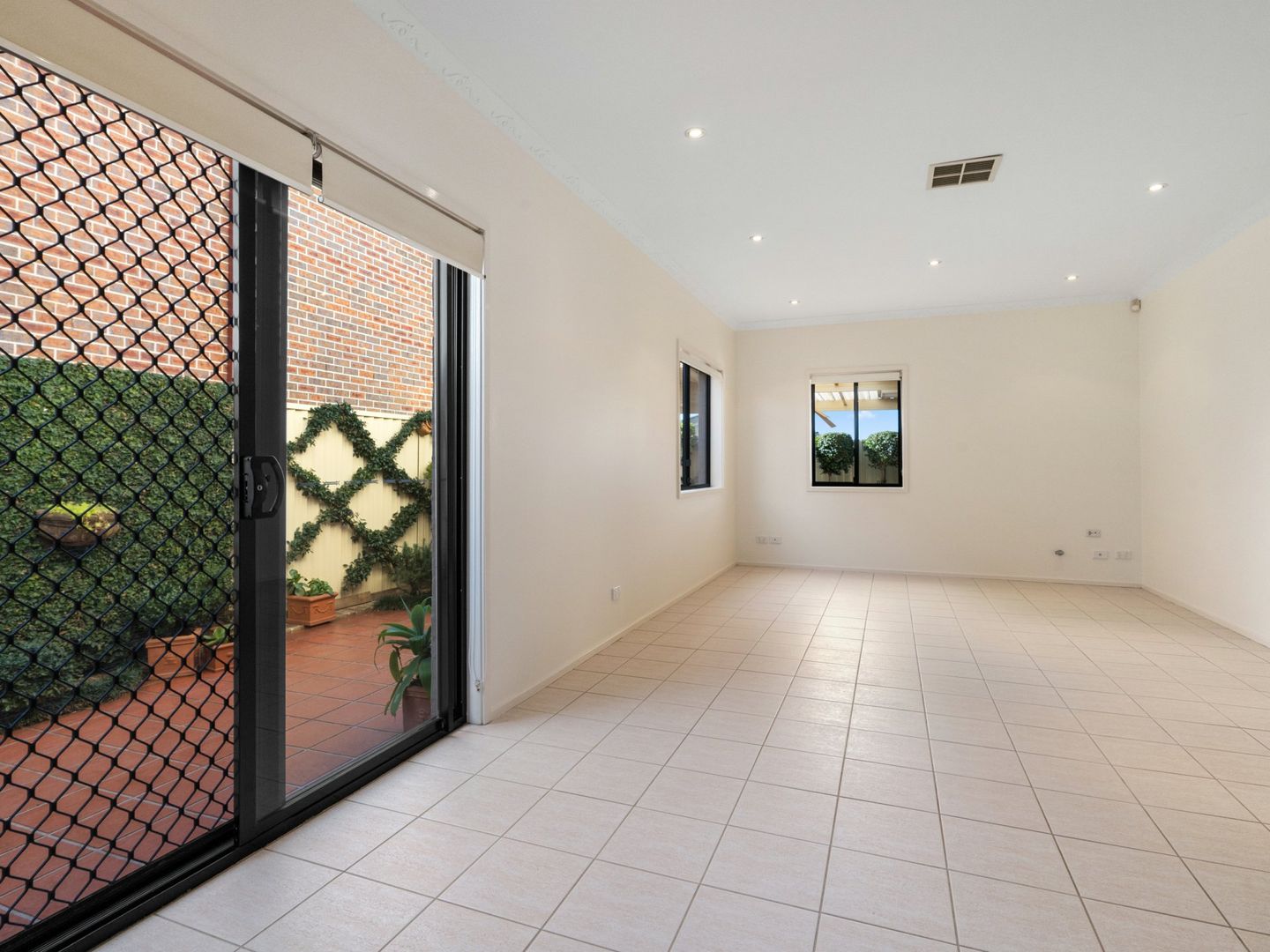 3B Luongo Close, Prestons NSW 2170, Image 2