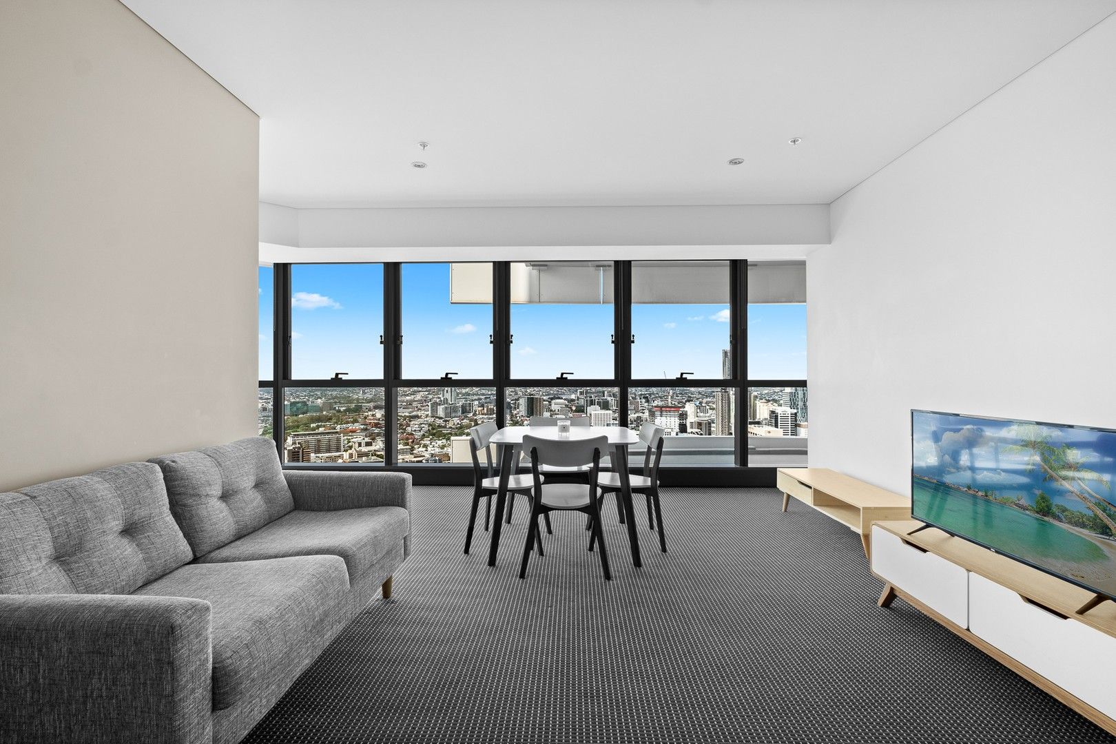2 bedrooms Apartment / Unit / Flat in 05/43 Herschel Street BRISBANE CITY QLD, 4000