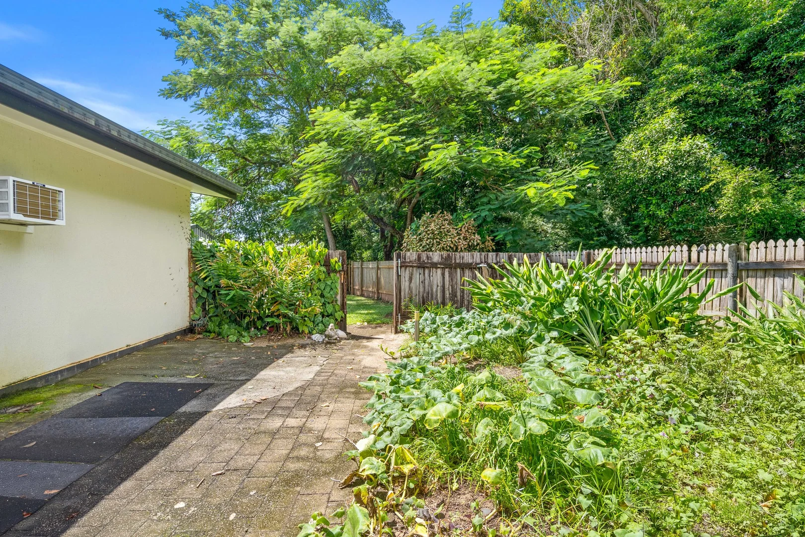 Additional image 13 of 12-14 Cumberland Avenue, Smithfield QLD 4878