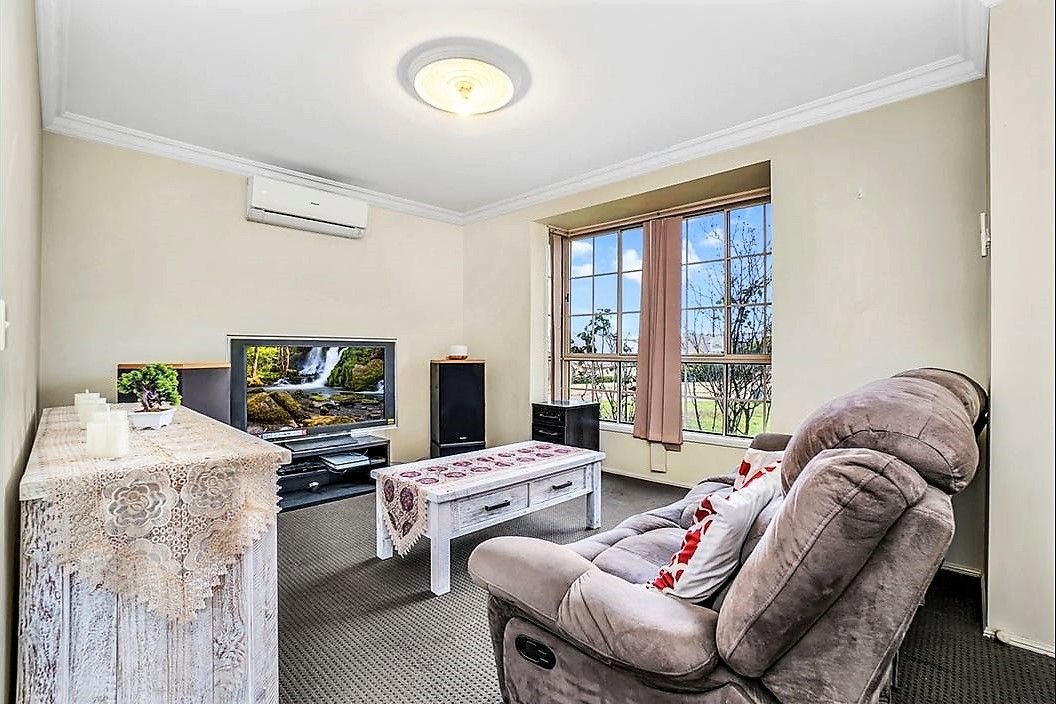 25 Pardalote Place, Glenmore Park NSW 2745, Image 1