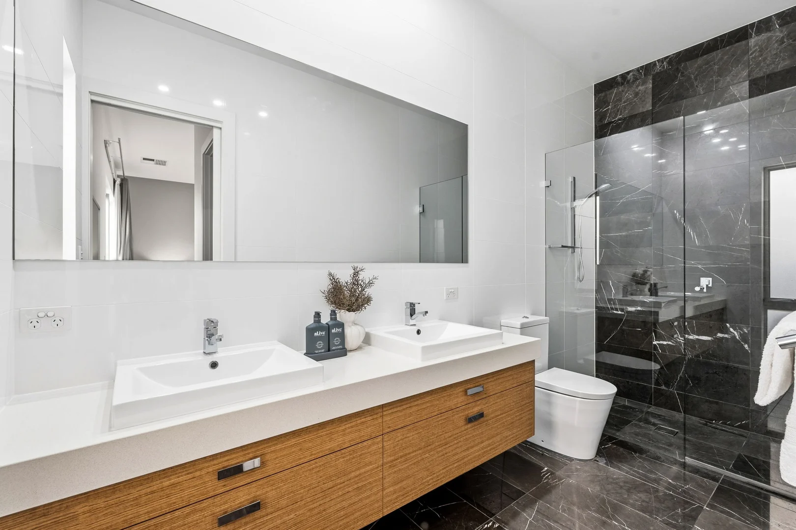 Additional image 15 of 2A Ocean Avenue, West Beach SA 5024