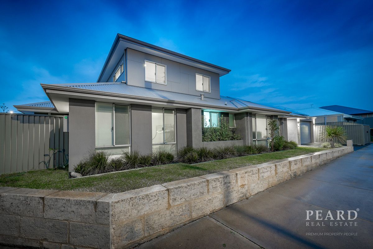 4 bedrooms House in 1 Ambesia Road CLARKSON WA, 6030