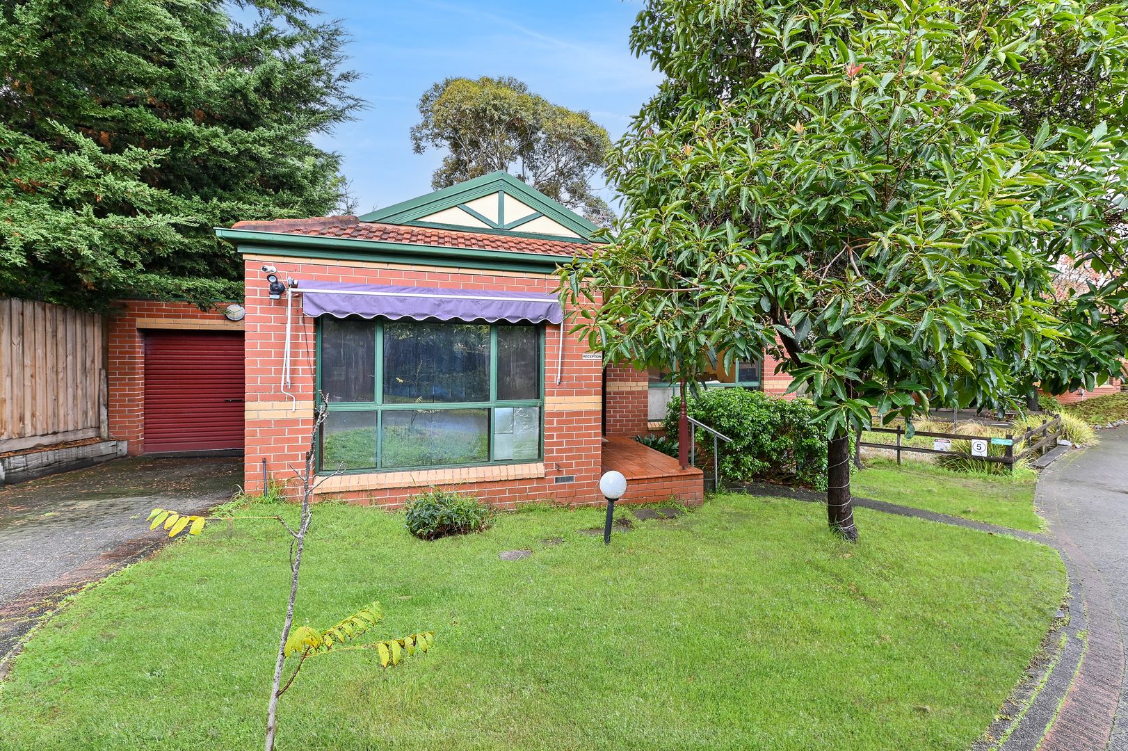 1/14 Lang Road, Mount Waverley VIC 3149 Domain