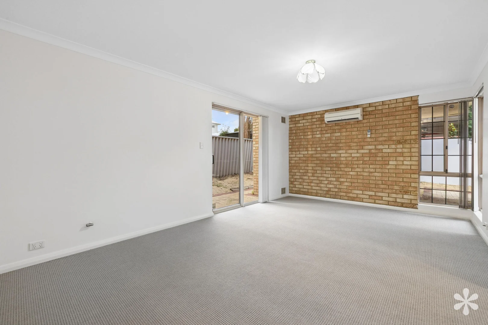 Additional image 12 of 4/148 Robert St, Como WA 6152