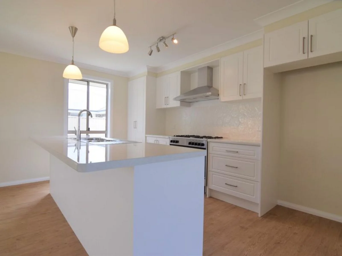 Additional image 3 of 1 Basalt Way, Kelso NSW 2795