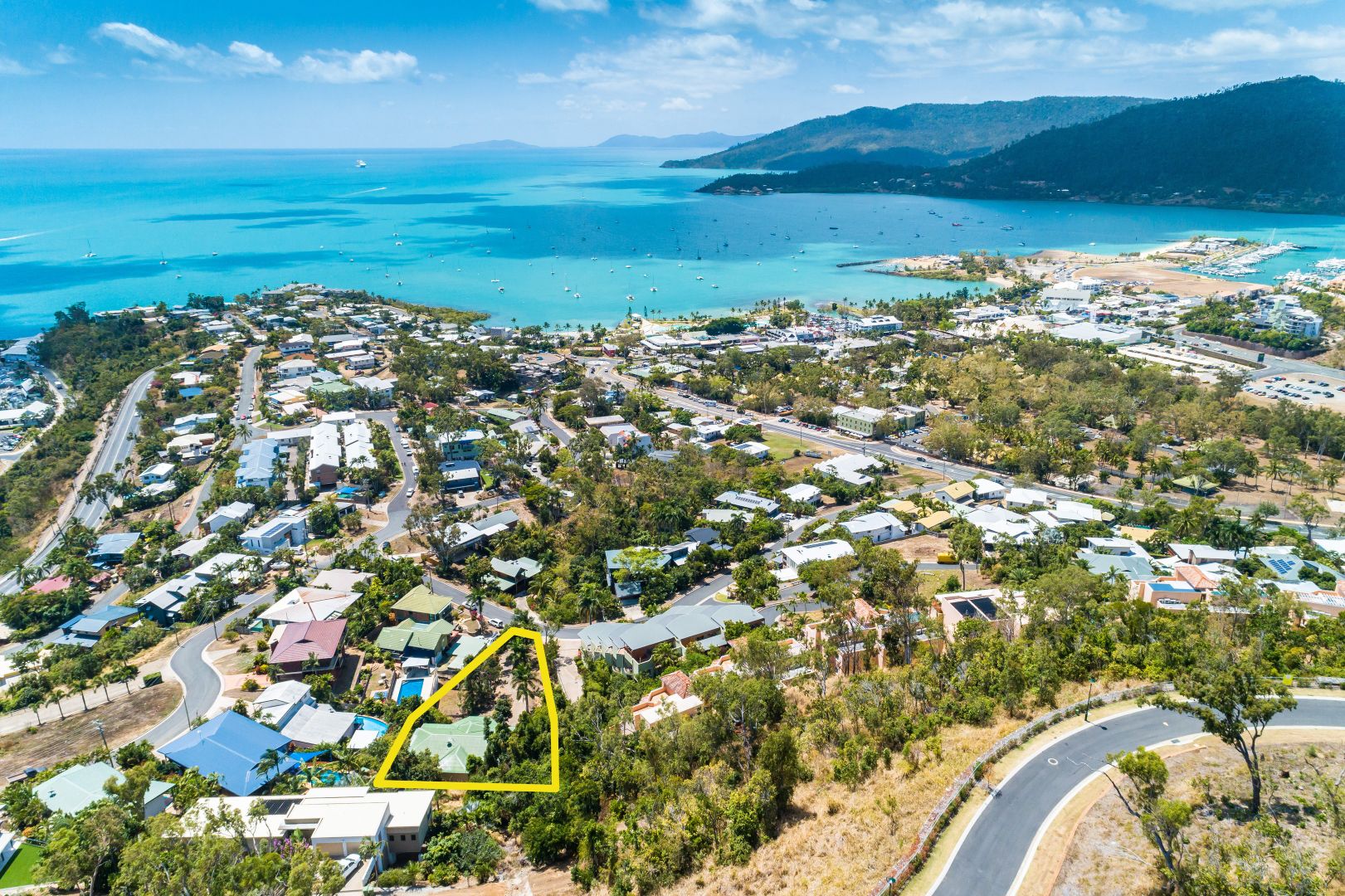 4 Orana Street, Airlie Beach QLD 4802, Image 1