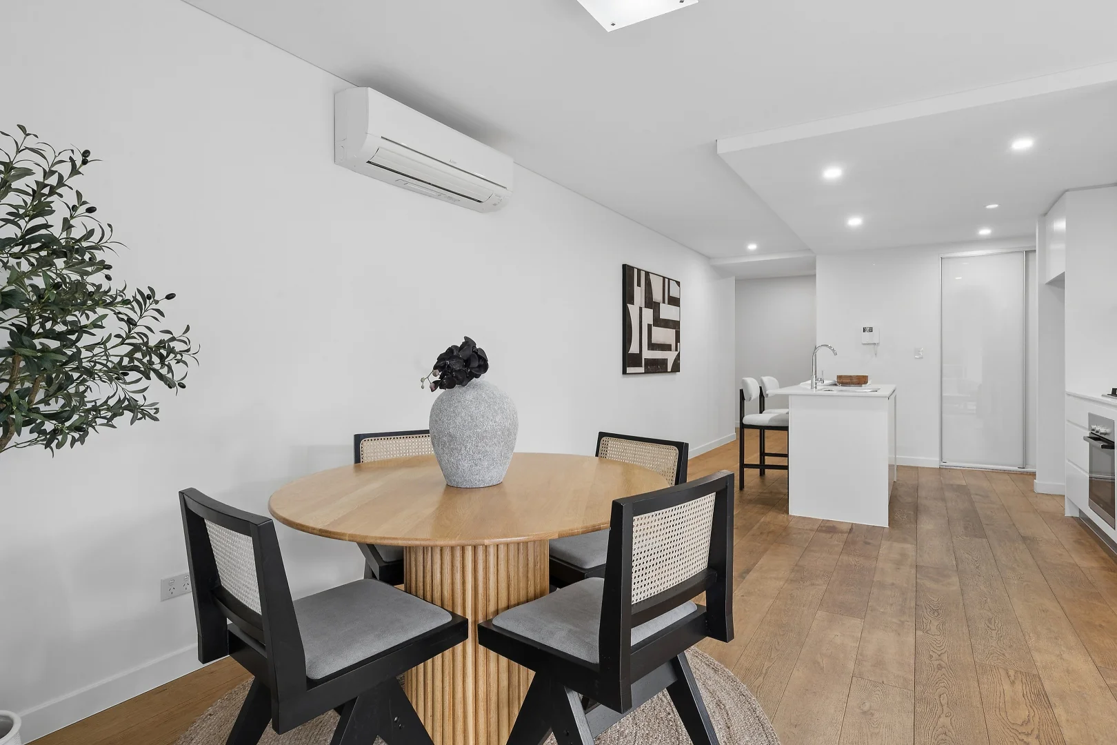 Additional image 4 of 206/9-13 Mindarie Street, Lane Cove NSW 2066
