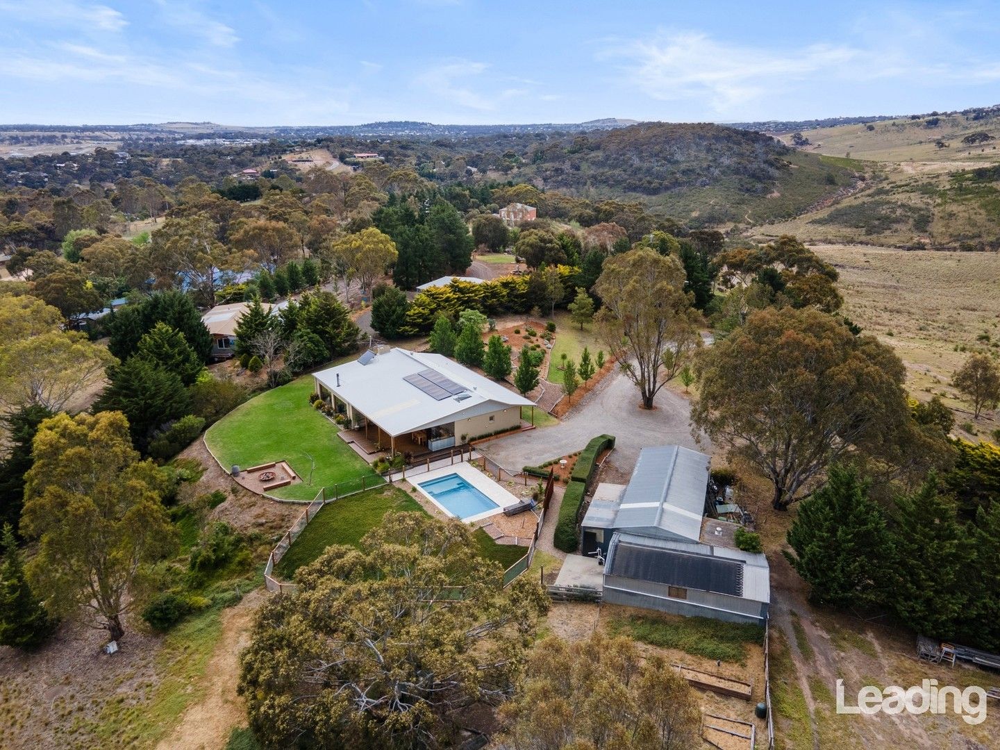 4 bedrooms House in 100 Enterprize Drive SUNBURY VIC, 3429