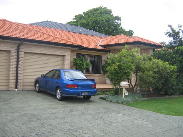 2 bedrooms Villa in 31 Bath Street THIRROUL NSW, 2515