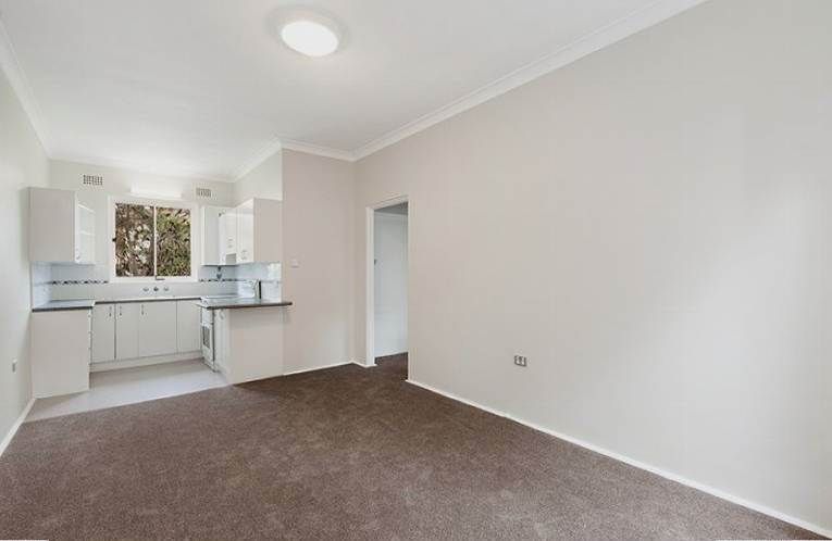 2 bedrooms Apartment / Unit / Flat in 7/8 Nerang Rd CRONULLA NSW, 2230