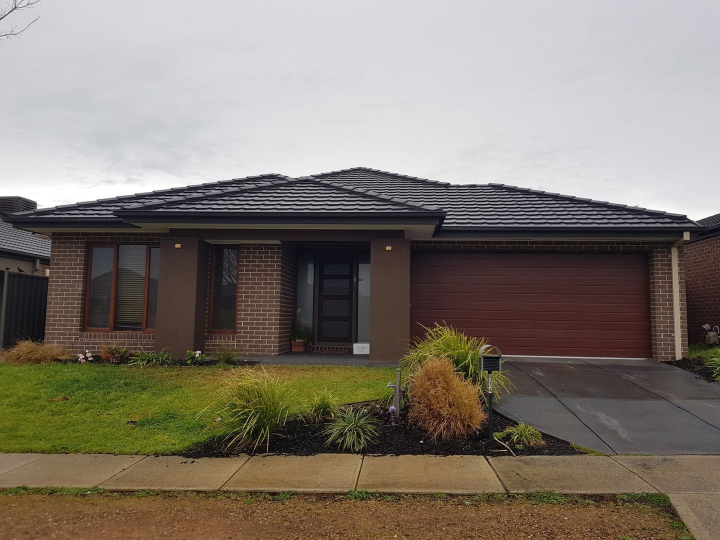 114 Kinglake Drive, Manor Lakes VIC 3024 House For Rent 400 Domain