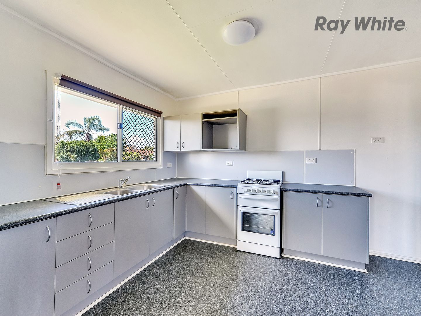 2 Kathmaur Ave, Ellen Grove QLD 4078, Image 2