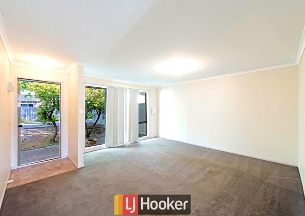 2/7 Bollard Street, Palmerston ACT 2913