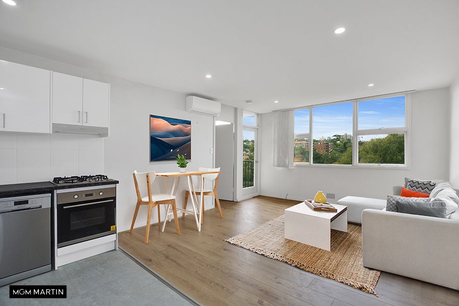 1 bedrooms Apartment / Unit / Flat in 718/22 Doris Street NORTH SYDNEY NSW, 2060