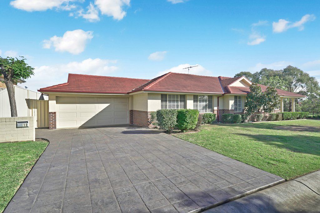 10 Pomaderris Circuit, Mount Annan NSW 2567