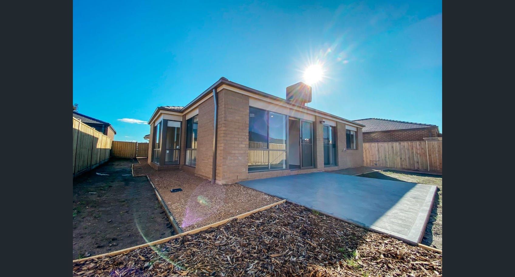 3 bedrooms House in 26 Grenache Roads WOLLERT VIC, 3750