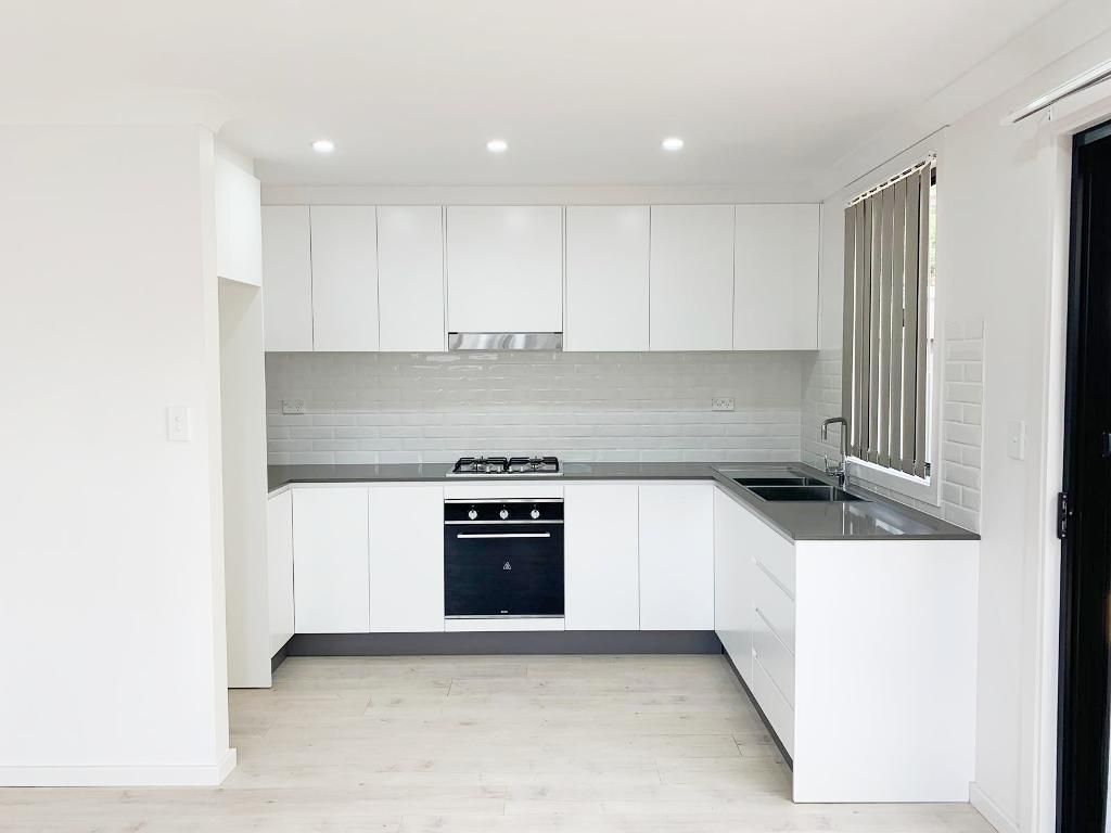 2 bedrooms House in 67 Station St GUILDFORD NSW, 2161