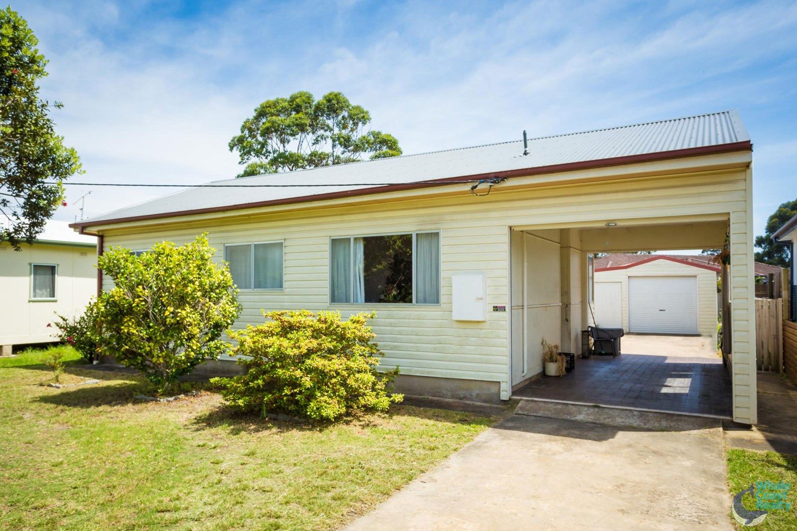 8 Hyland Avenue, Narooma NSW 2546, Image 0