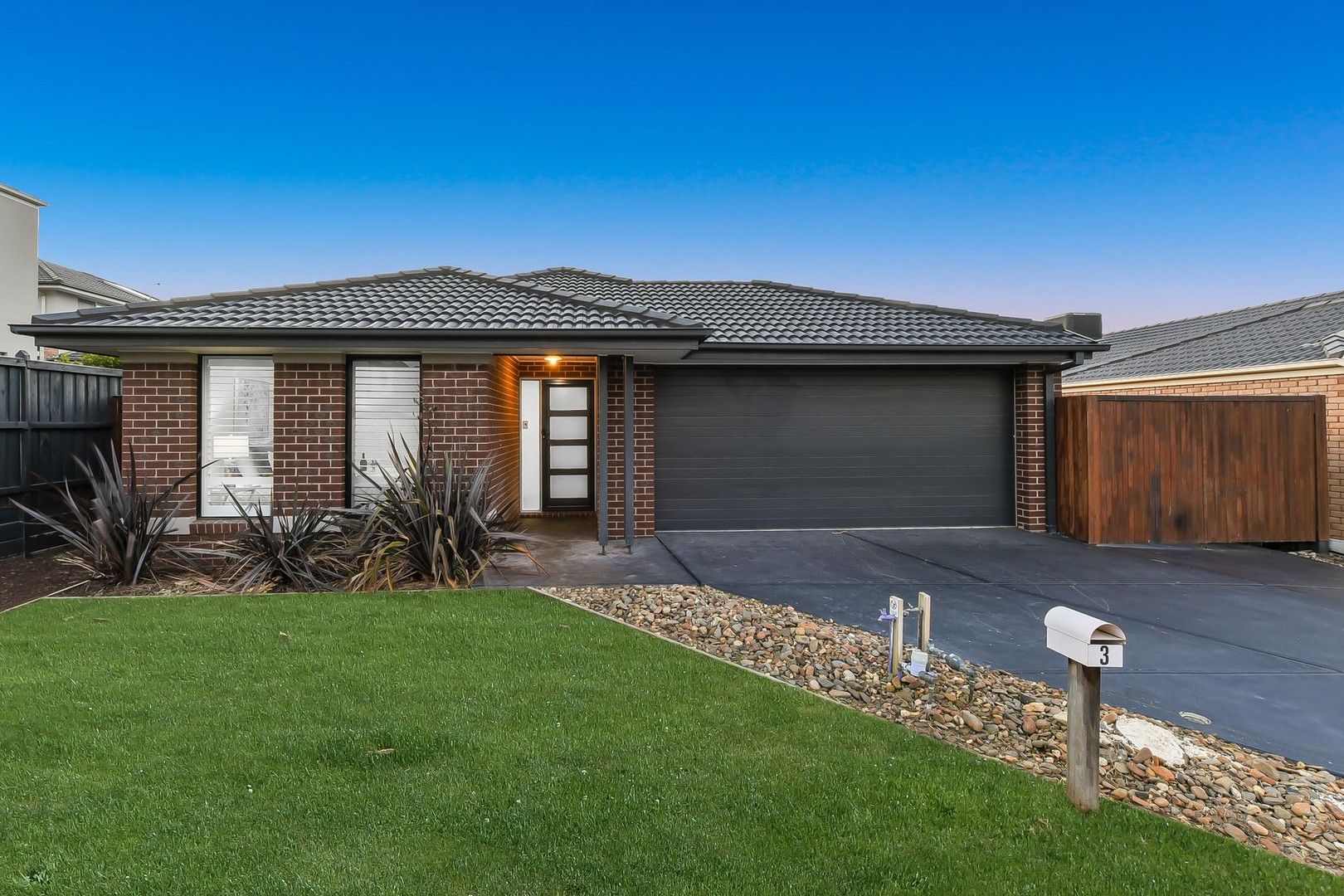 4 bedrooms House in 3 Walbrook Drive CLYDE NORTH VIC, 3978