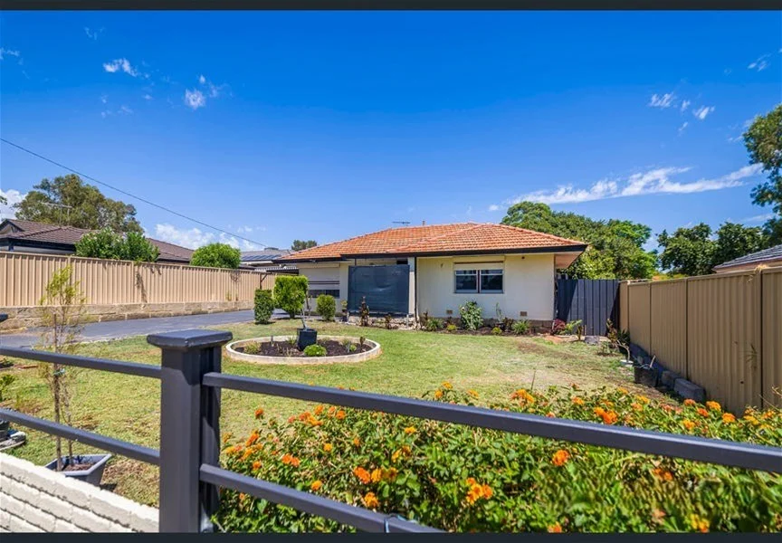 27 Scanlon Way, Lockridge WA 6054