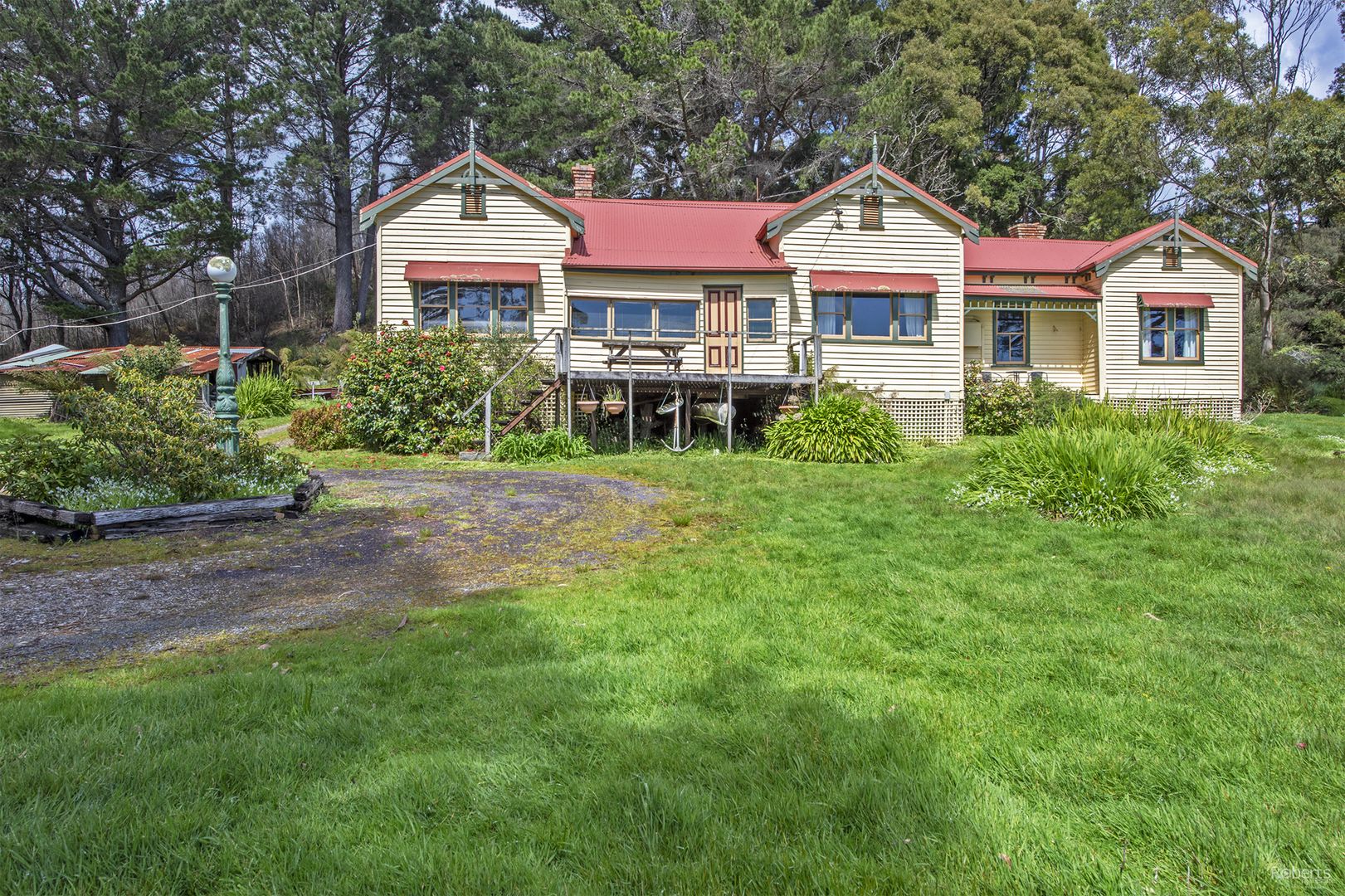 83 Esplanade, Strahan TAS 7468 House for Sale 1,500,000 Domain