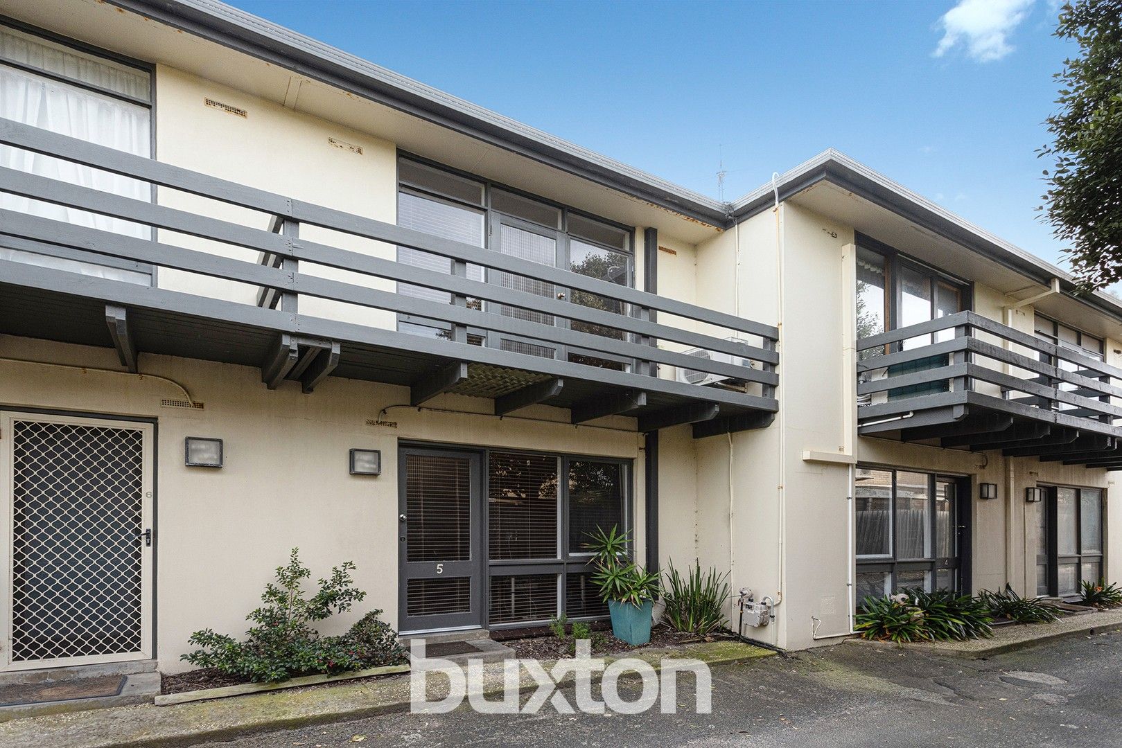 2 bedrooms Apartment / Unit / Flat in 5/594 Nepean Highway BONBEACH VIC, 3196