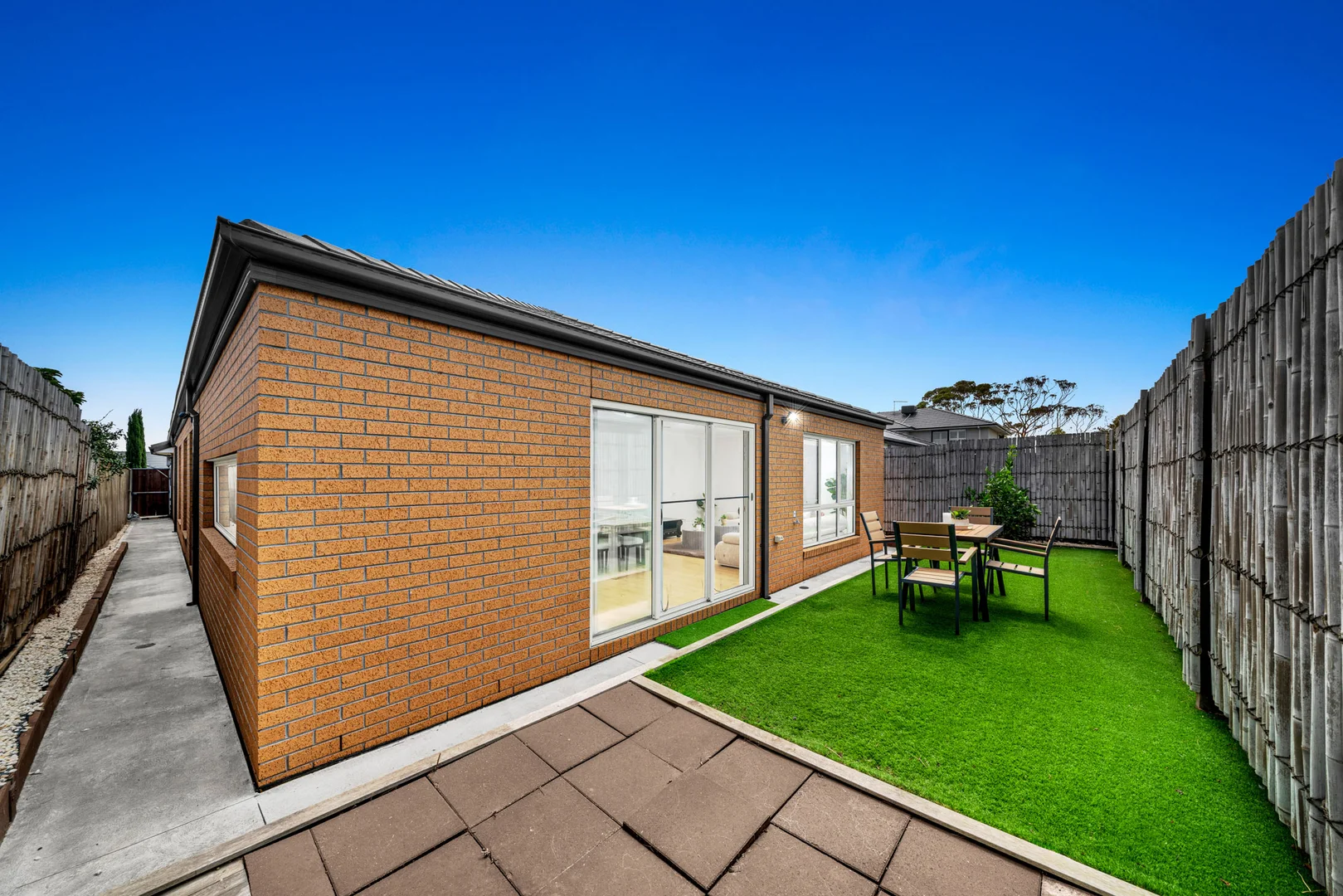 Additional image 21 of 10 Madeira Street, Manor Lakes VIC 3024