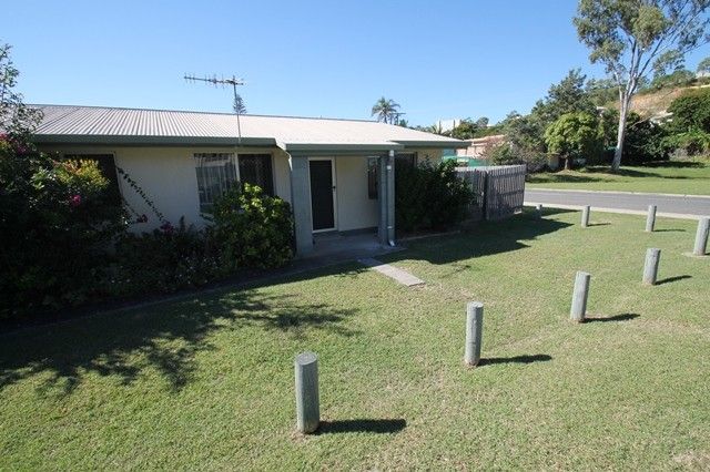 2 bedrooms Apartment / Unit / Flat in 4/80 Ann Street SOUTH GLADSTONE QLD, 4680
