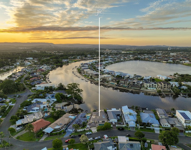 18 River Crescent, Broadbeach Waters QLD 4218