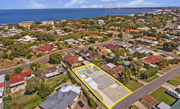 21 Willis Street, Warnbro WA 6169