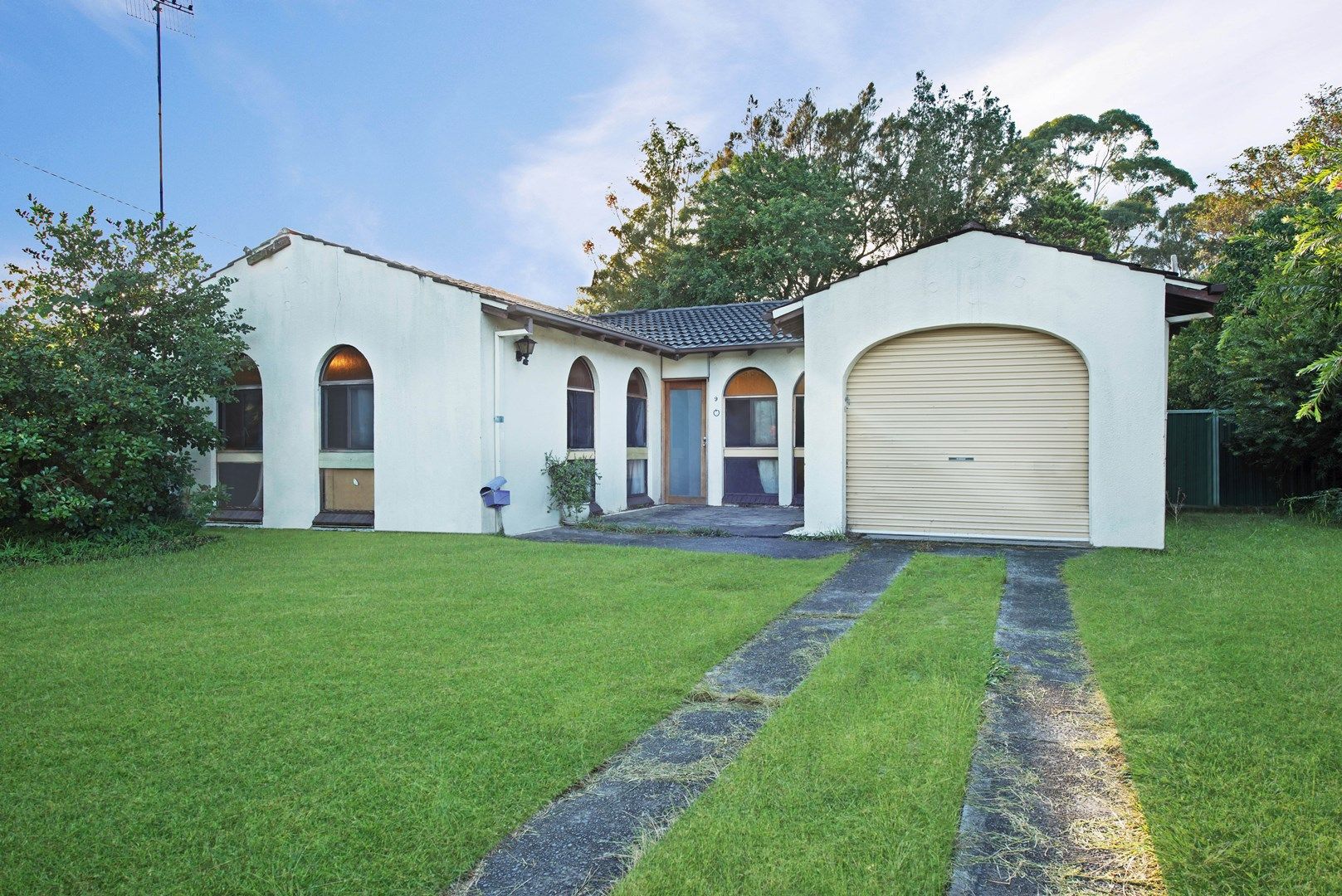 9 Lake Haven Drive, Gorokan NSW 2263, Image 0