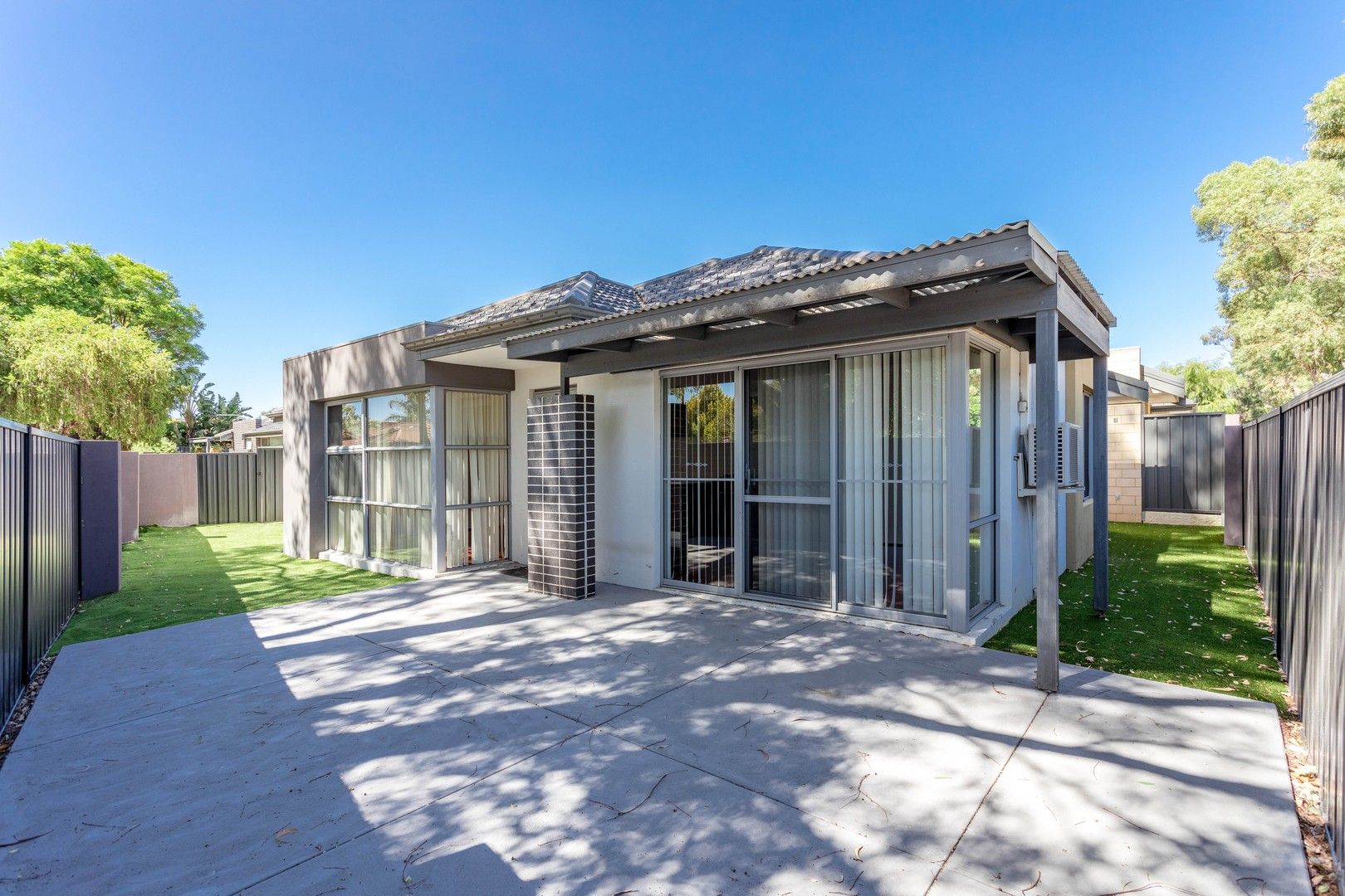 3 bedrooms House in 1/3 Hartley Street GOSNELLS WA, 6110