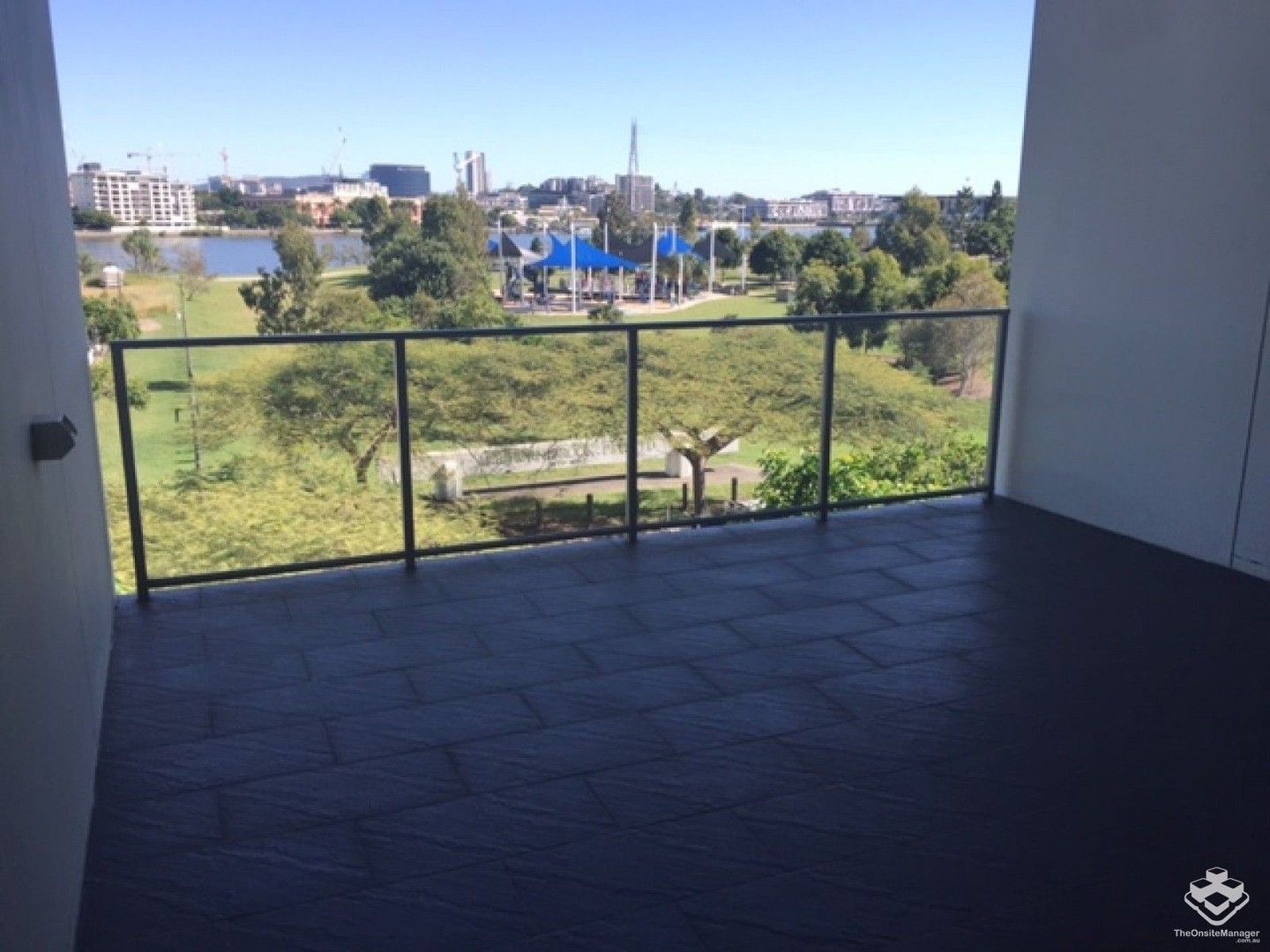1 bedrooms Apartment / Unit / Flat in ID:21120460/18 Riverbend Place BULIMBA QLD, 4171