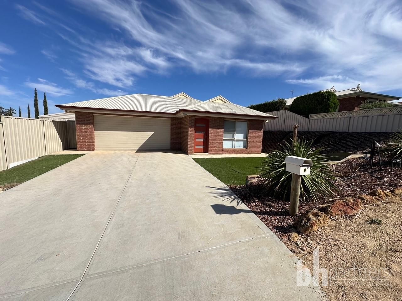 3 bedrooms House in 8 Huckstepp Court BERRI SA, 5343